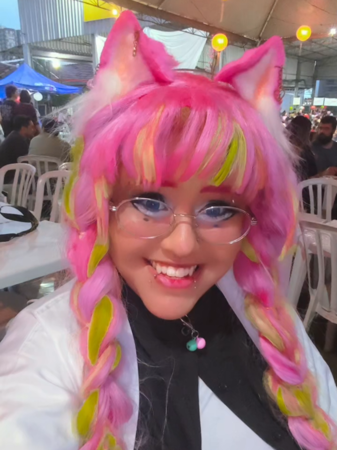 @Emo_Rara