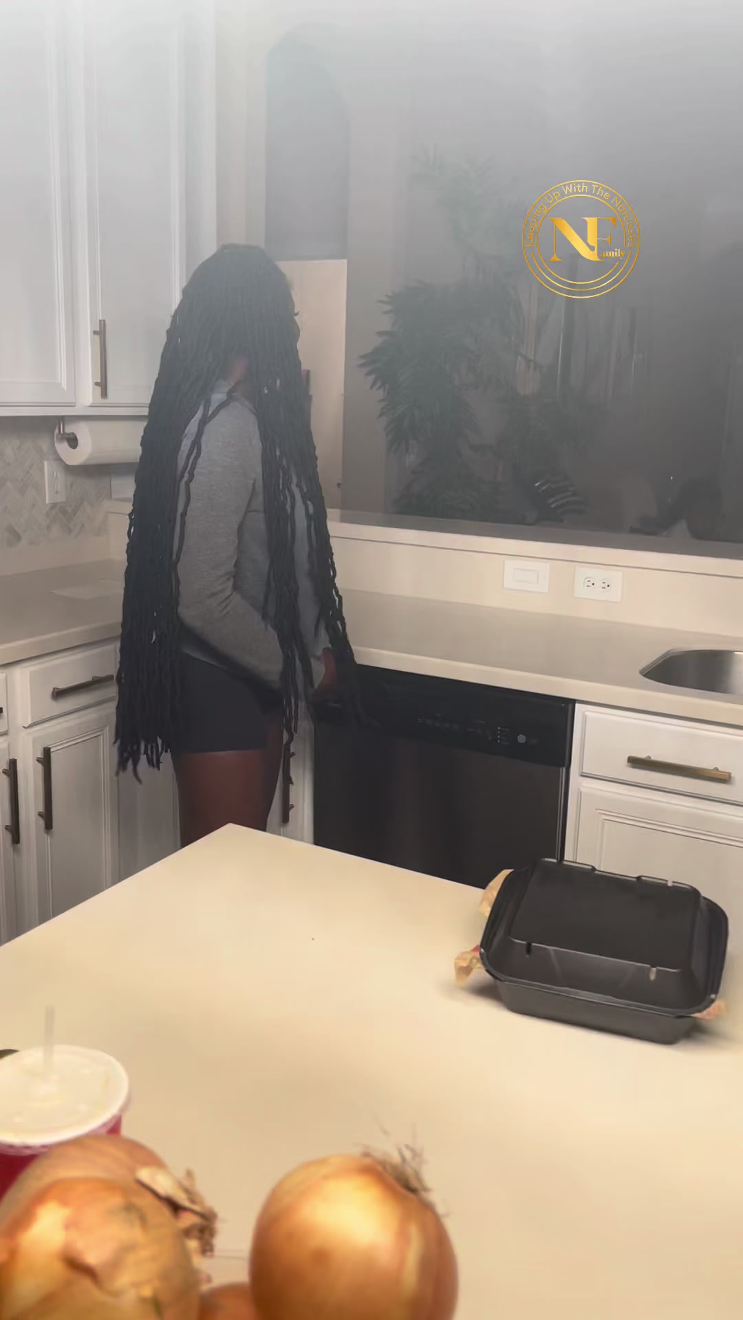 @KeepingUpWithTheNarcisses
