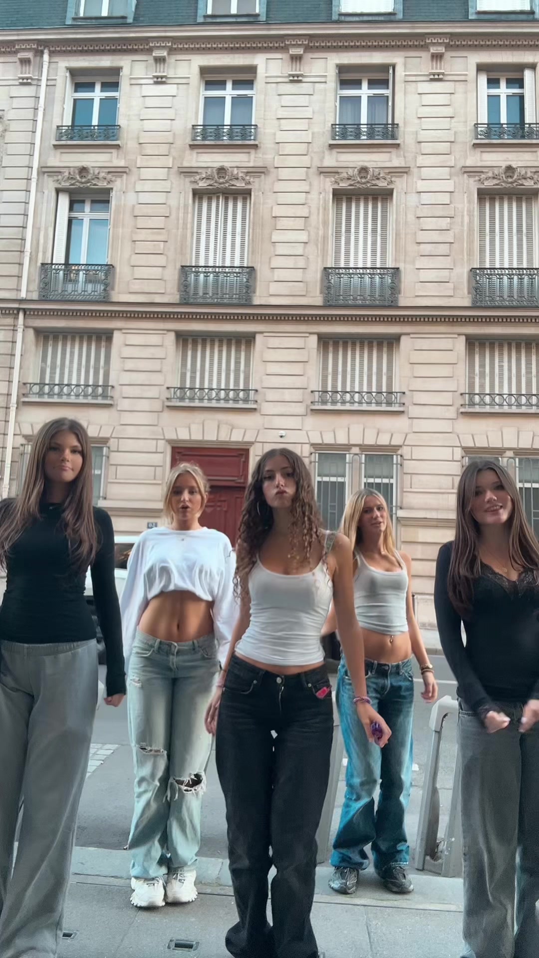 @leaspam🤍🤍