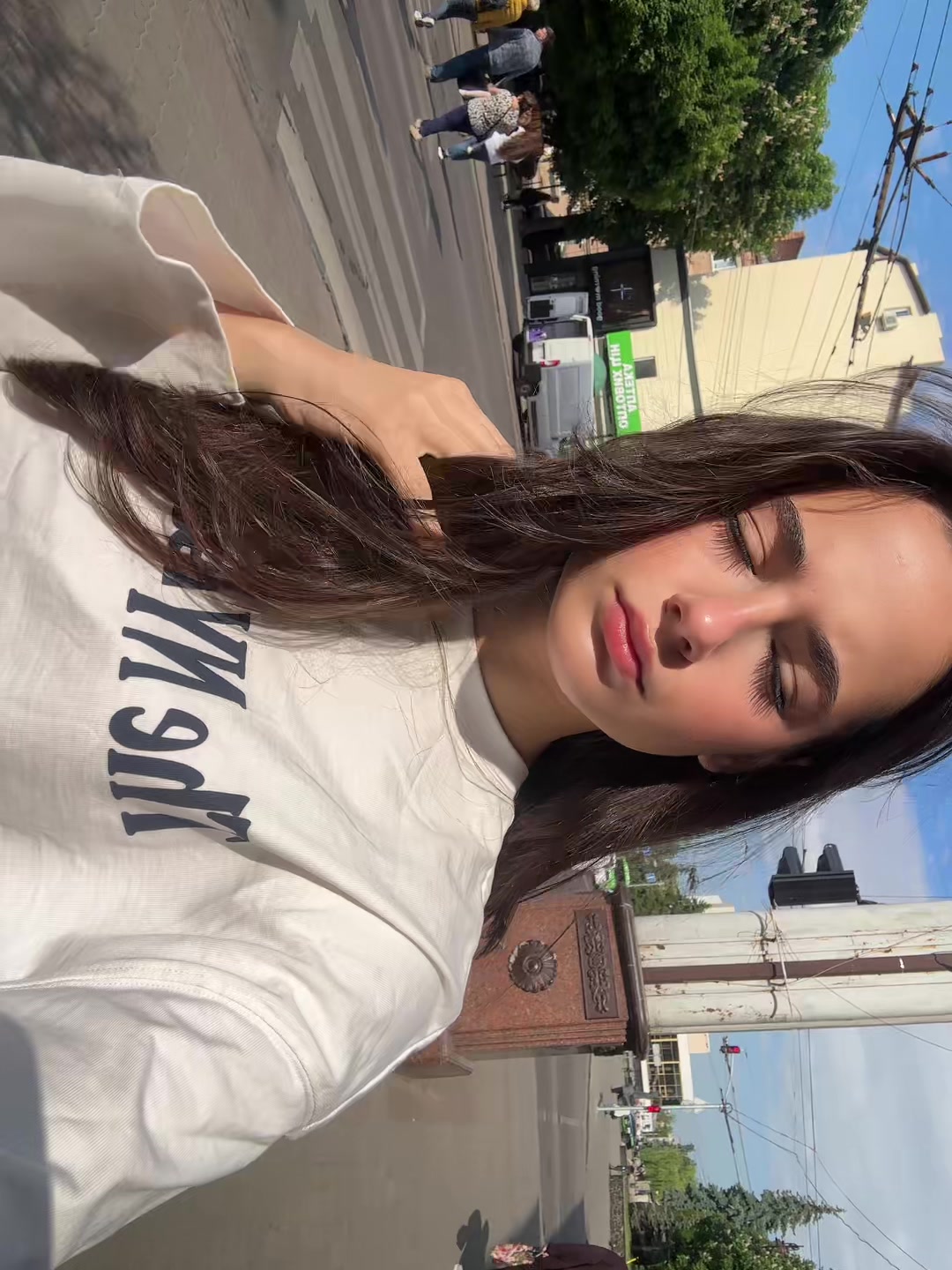 @hi