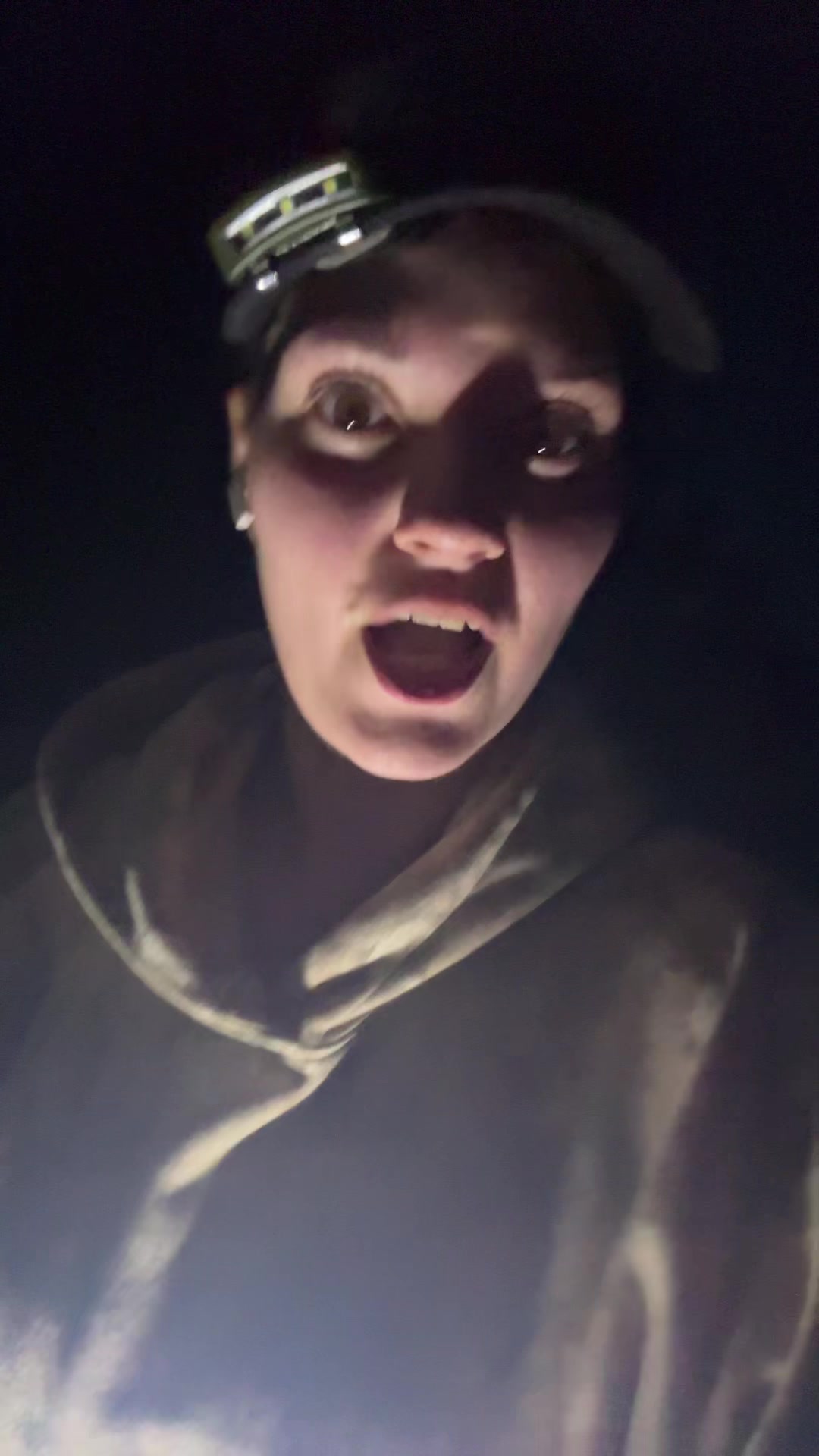 @Cr4ZyA1iEn🛸🕷️