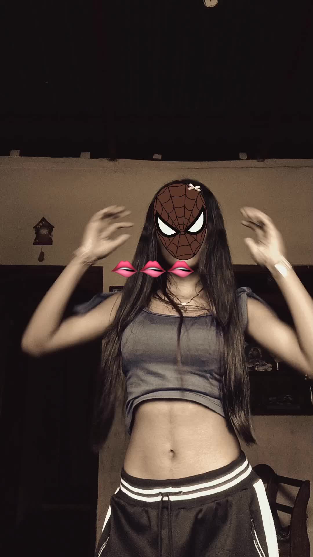 @Daniii🩷