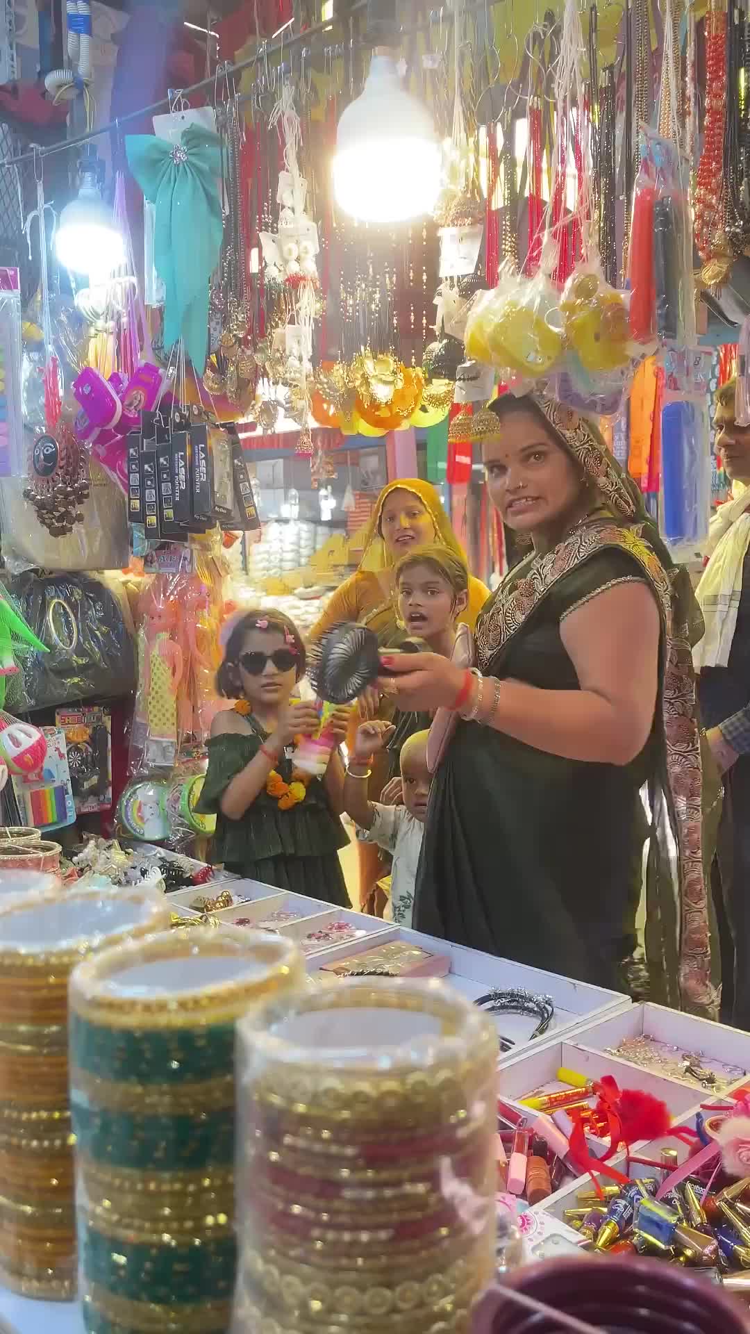 @Suyash Vlogs