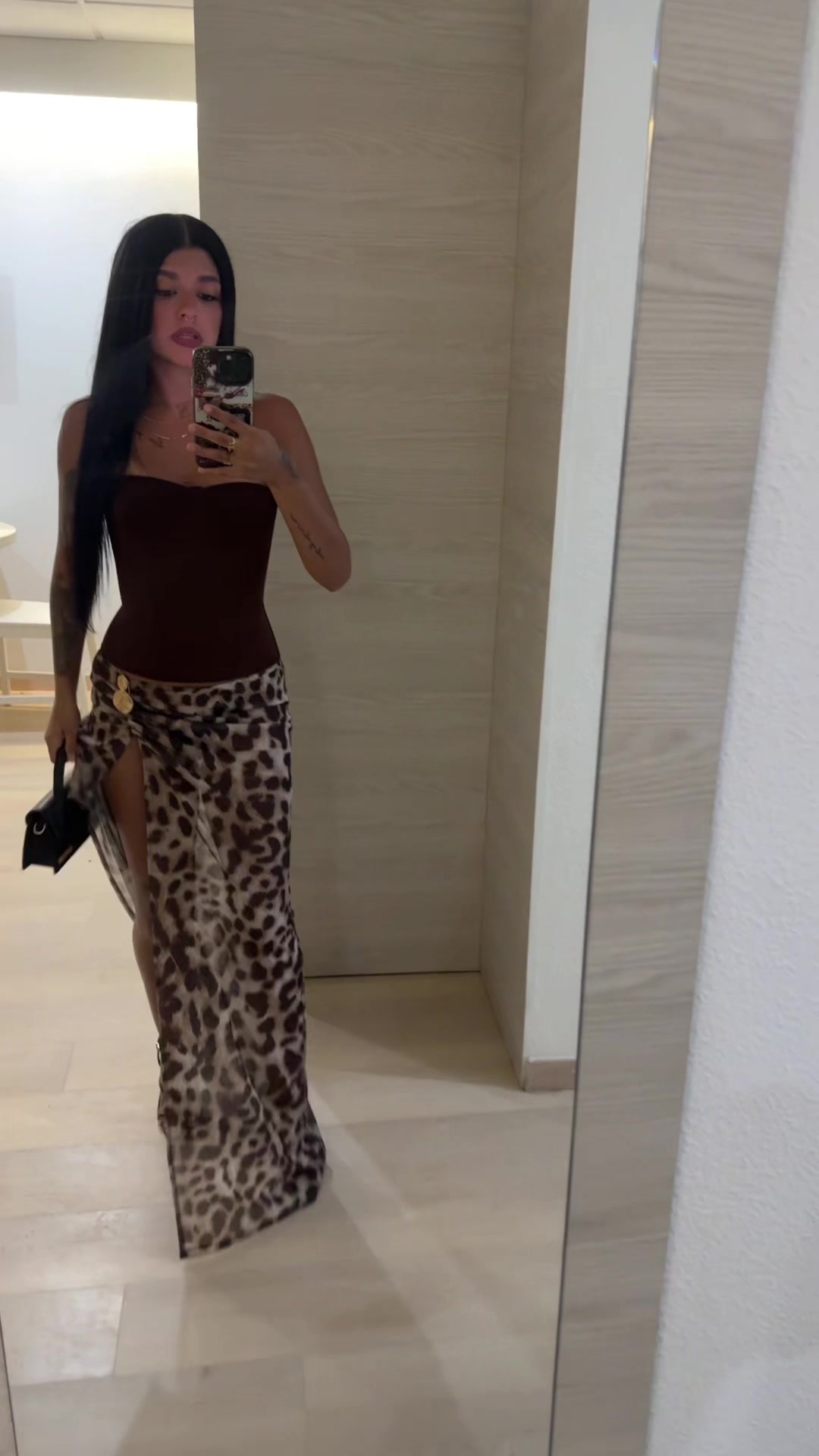 @𝐏𝐚𝐮𝐥𝐚🖤