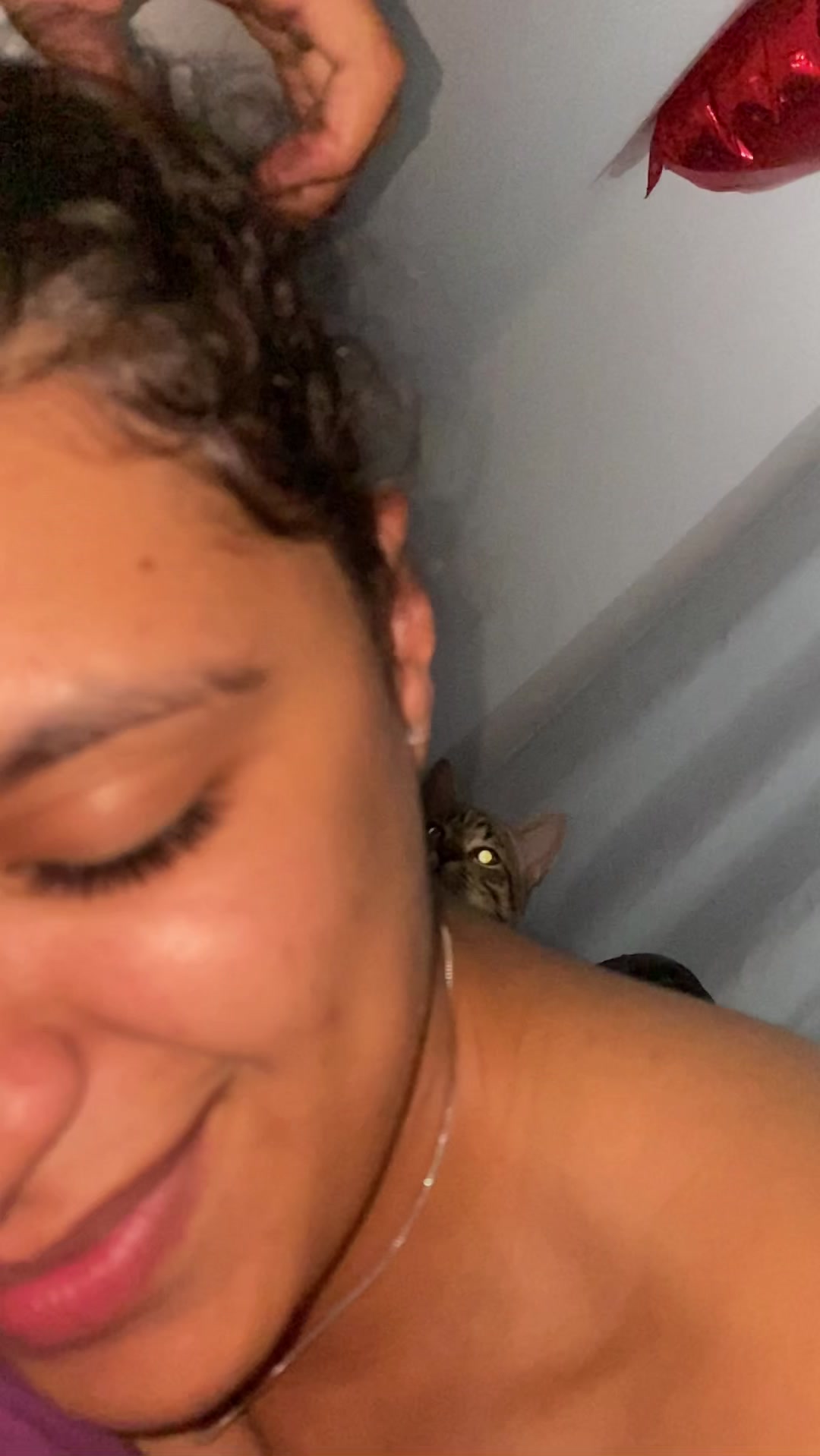 @Lu&iacute;za Skar