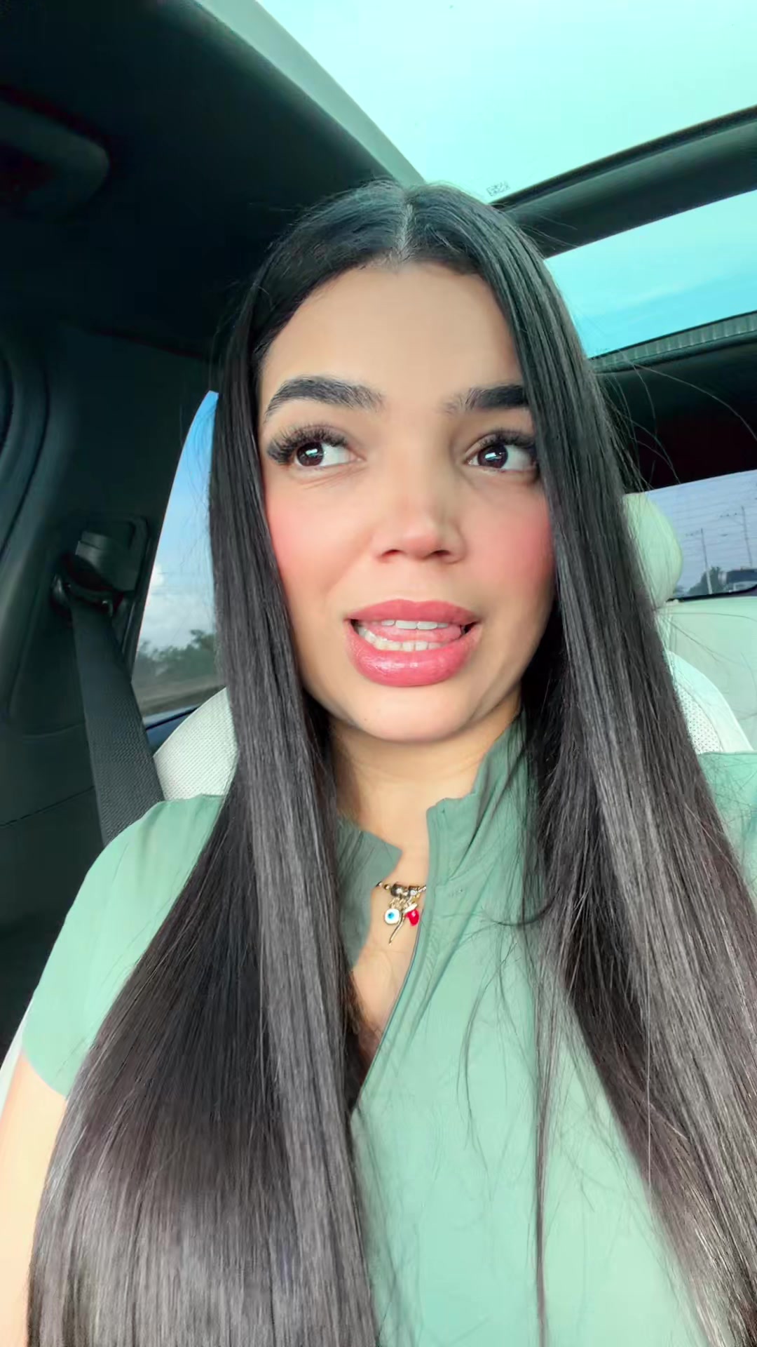 @Lic. Camila Cruz de Salazar