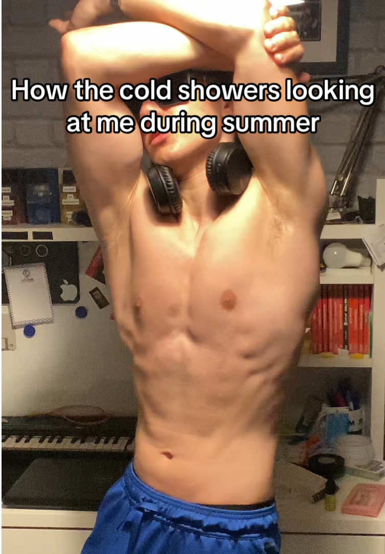 @ArhcX09