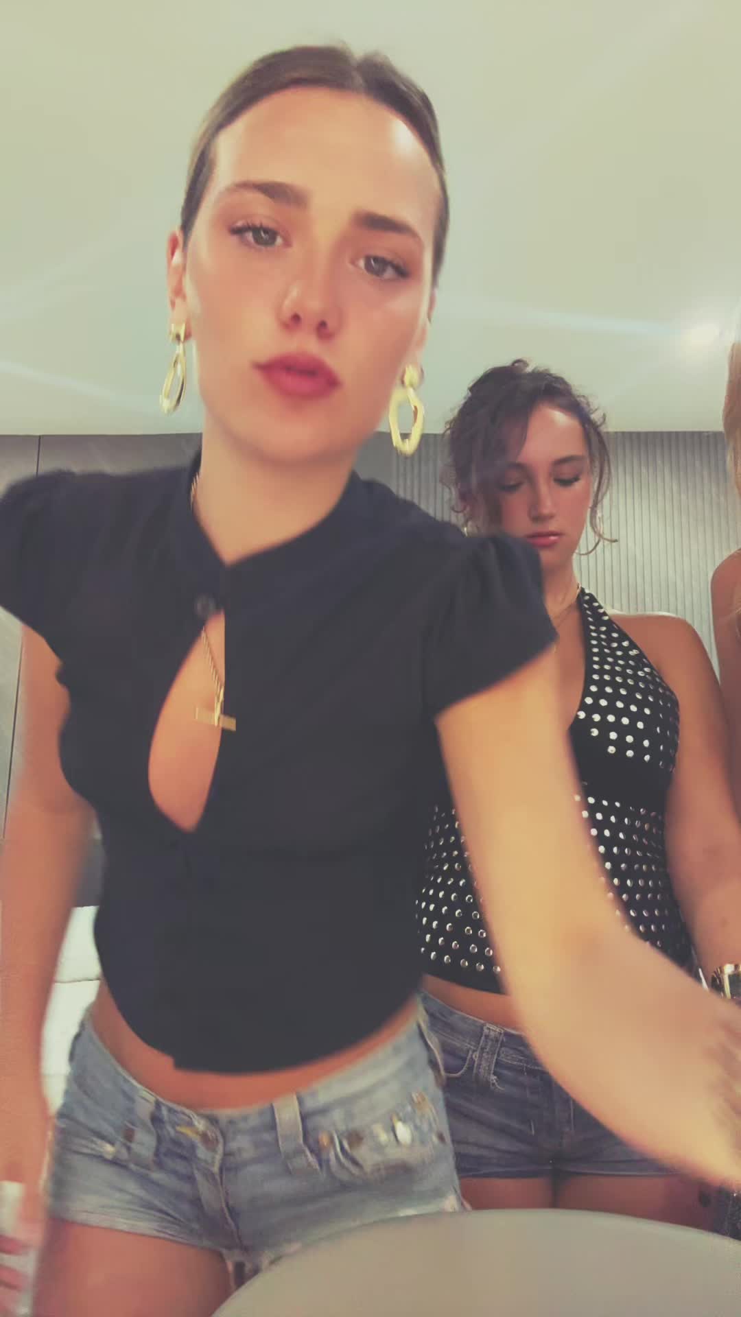 @milaaaratcliff