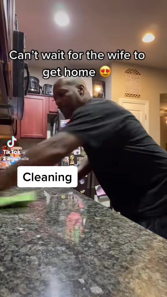 @Queballa