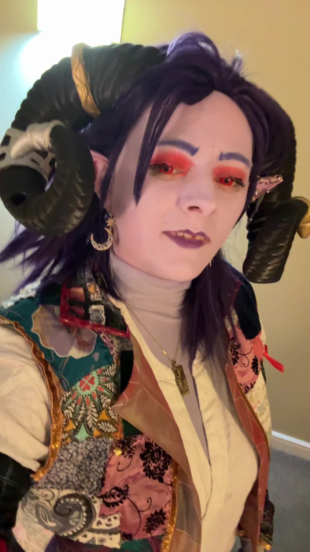 @CosplayerEggg