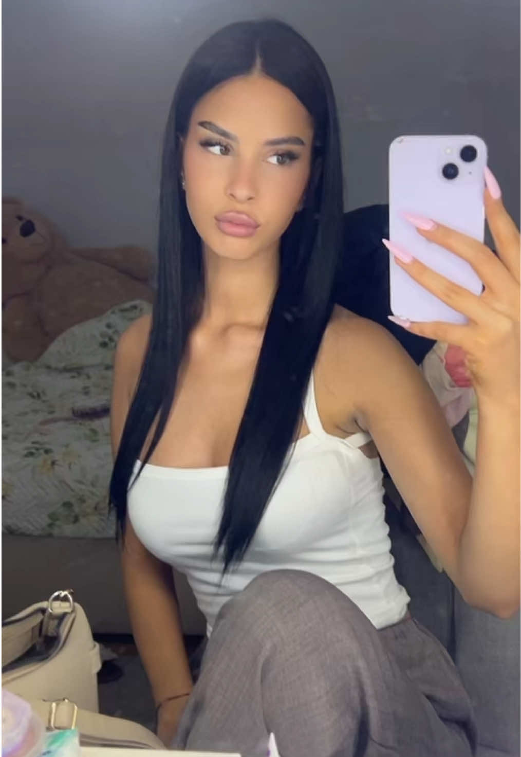 @𝐓