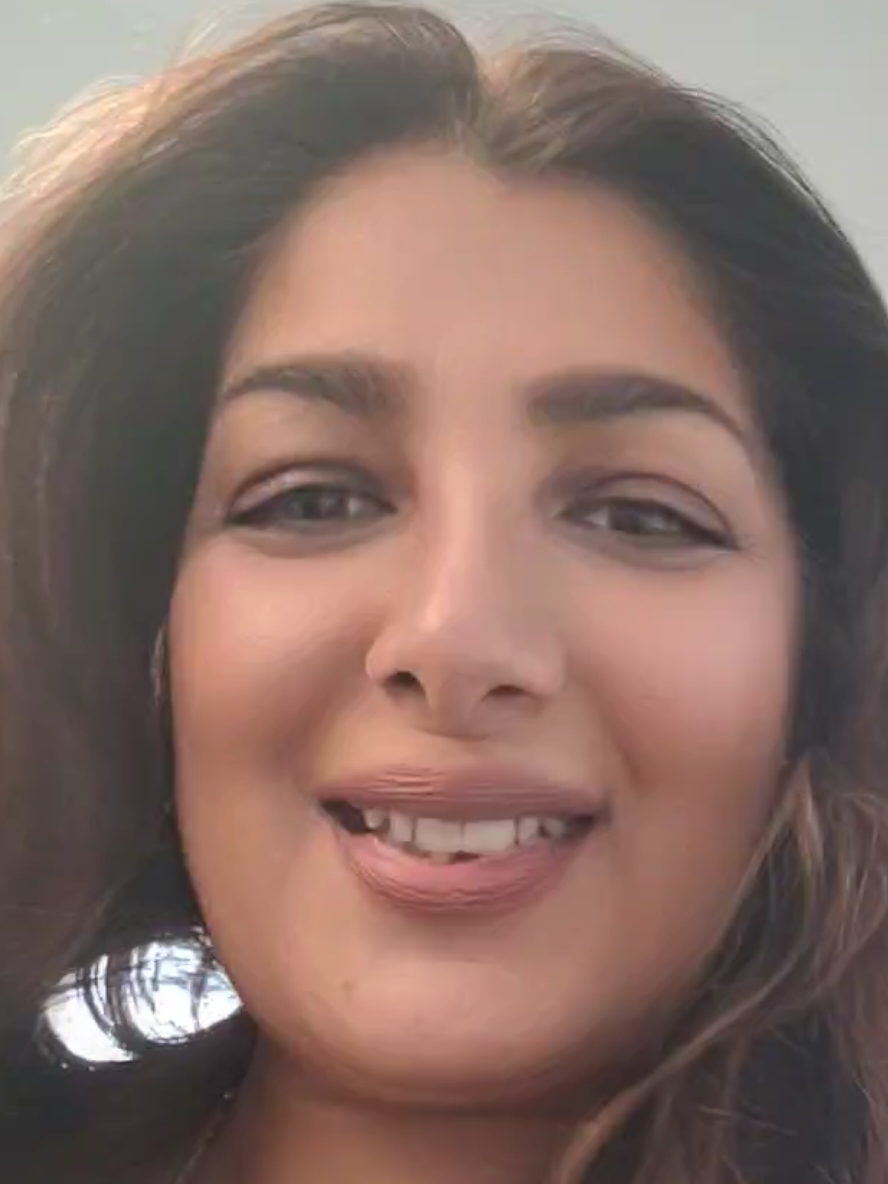 @Nisha UK ❤️