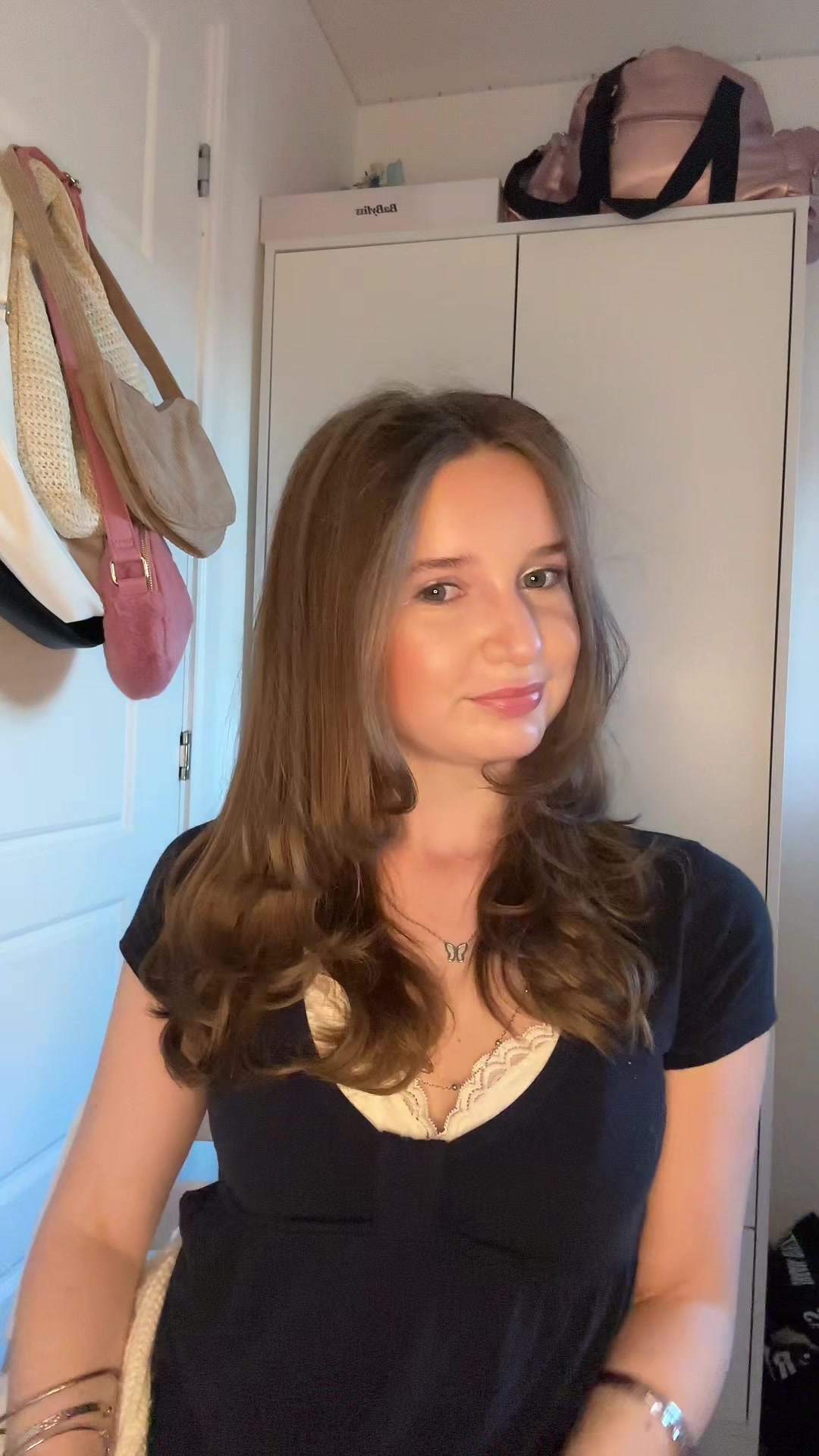 @𝓮𝓵𝓵𝓪 🧸🍂⋆.˚