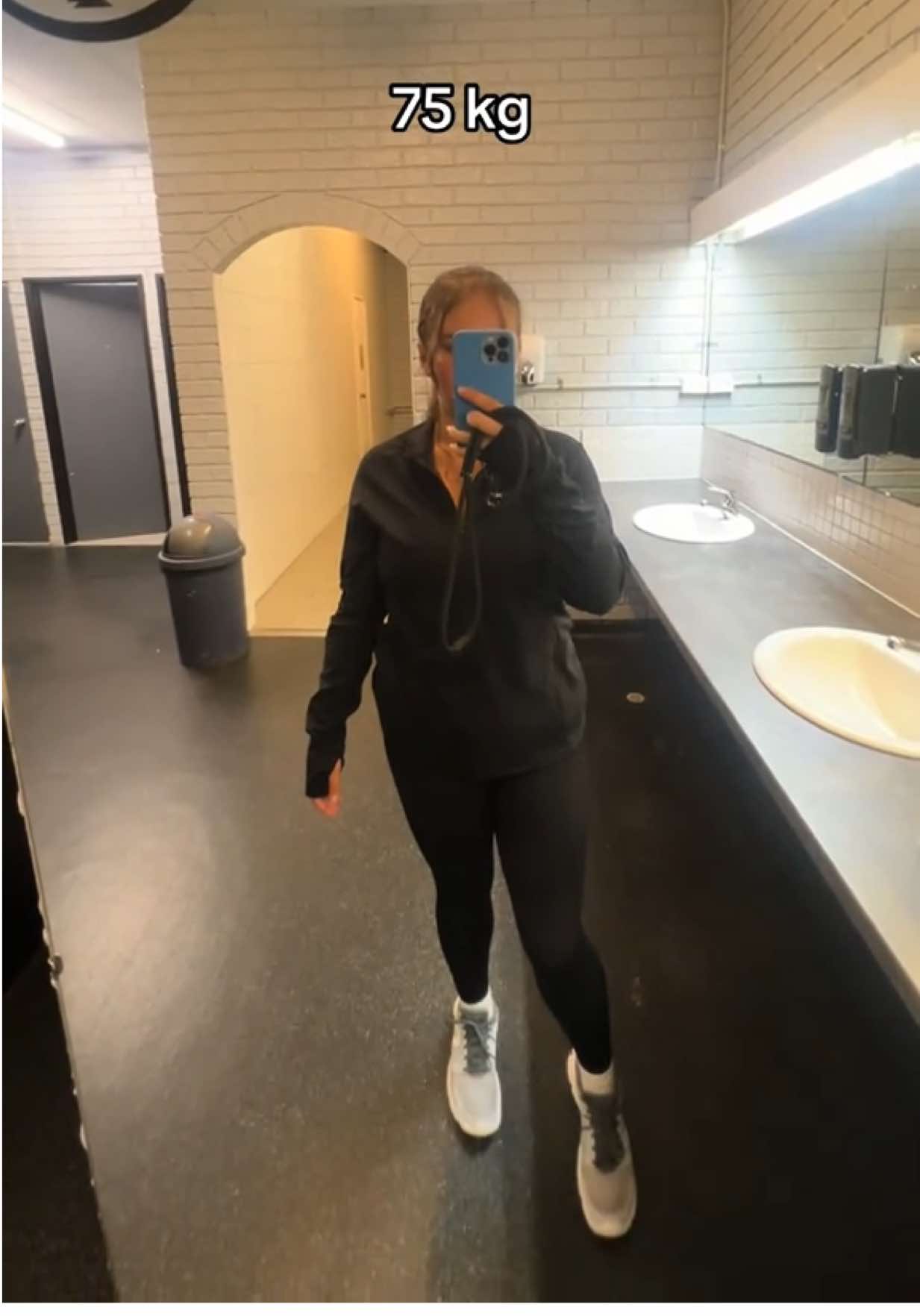 @Ladzamia