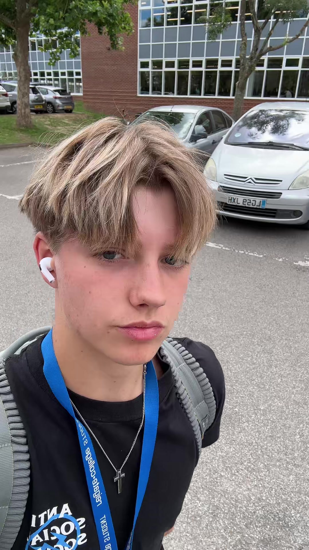 @_.miles_.h