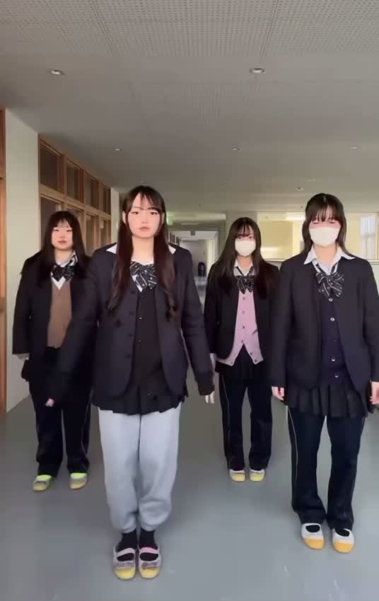 @上履き倶楽部