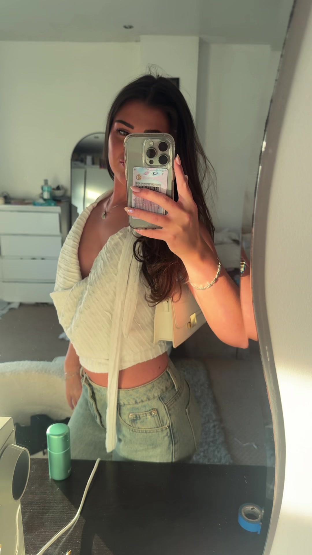 @ella