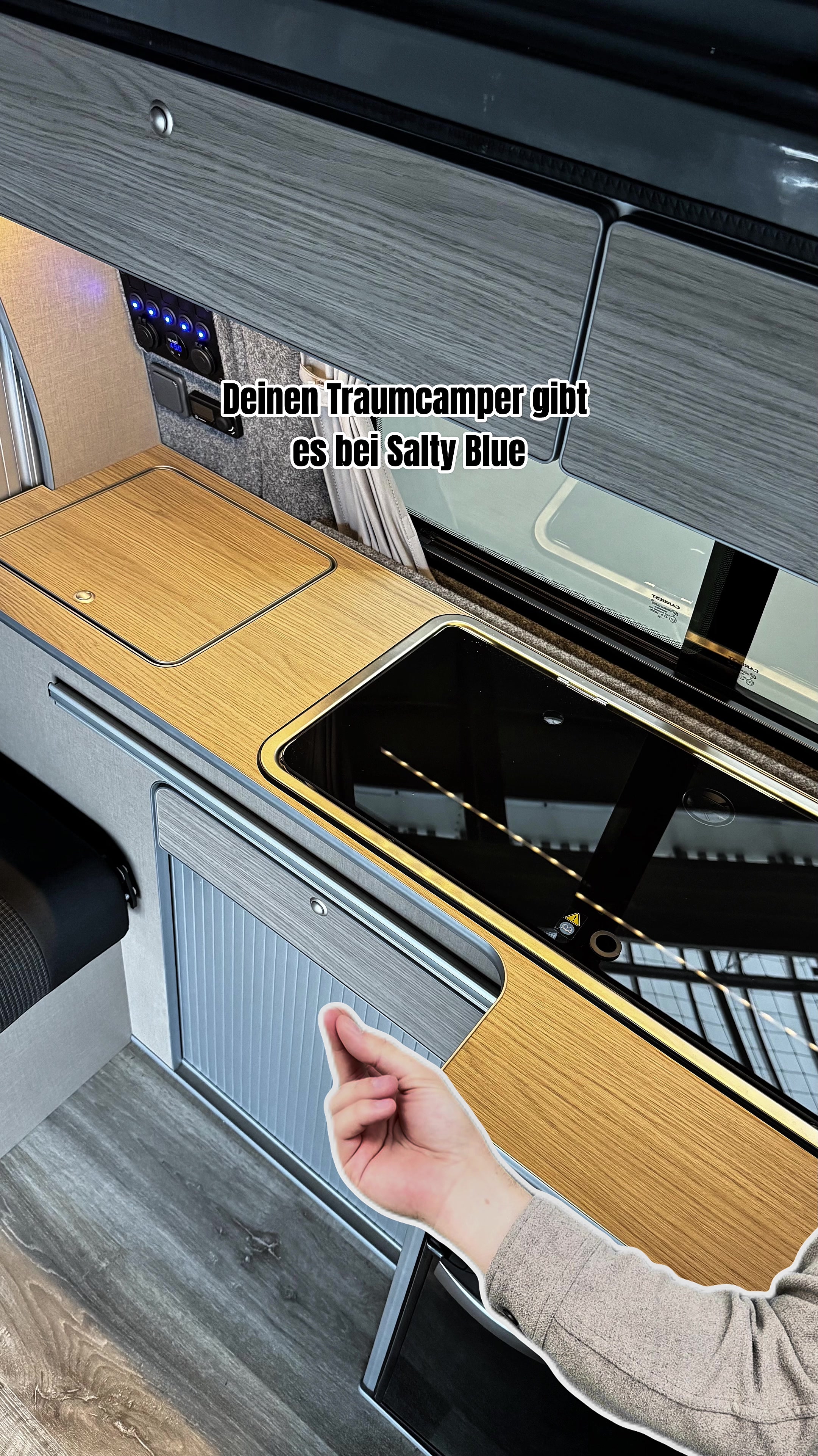 @saltybluecamper