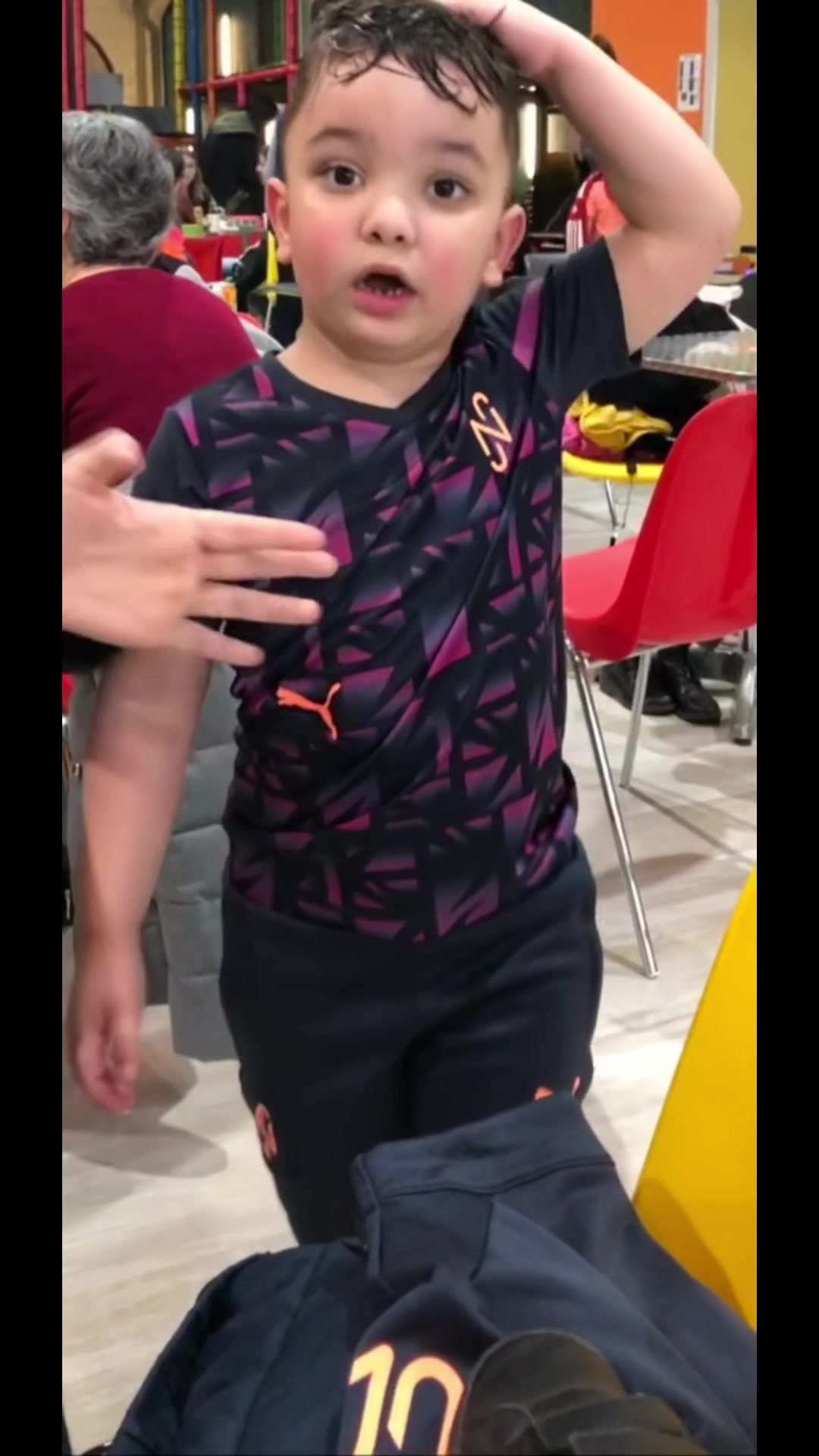 @Eliepetit