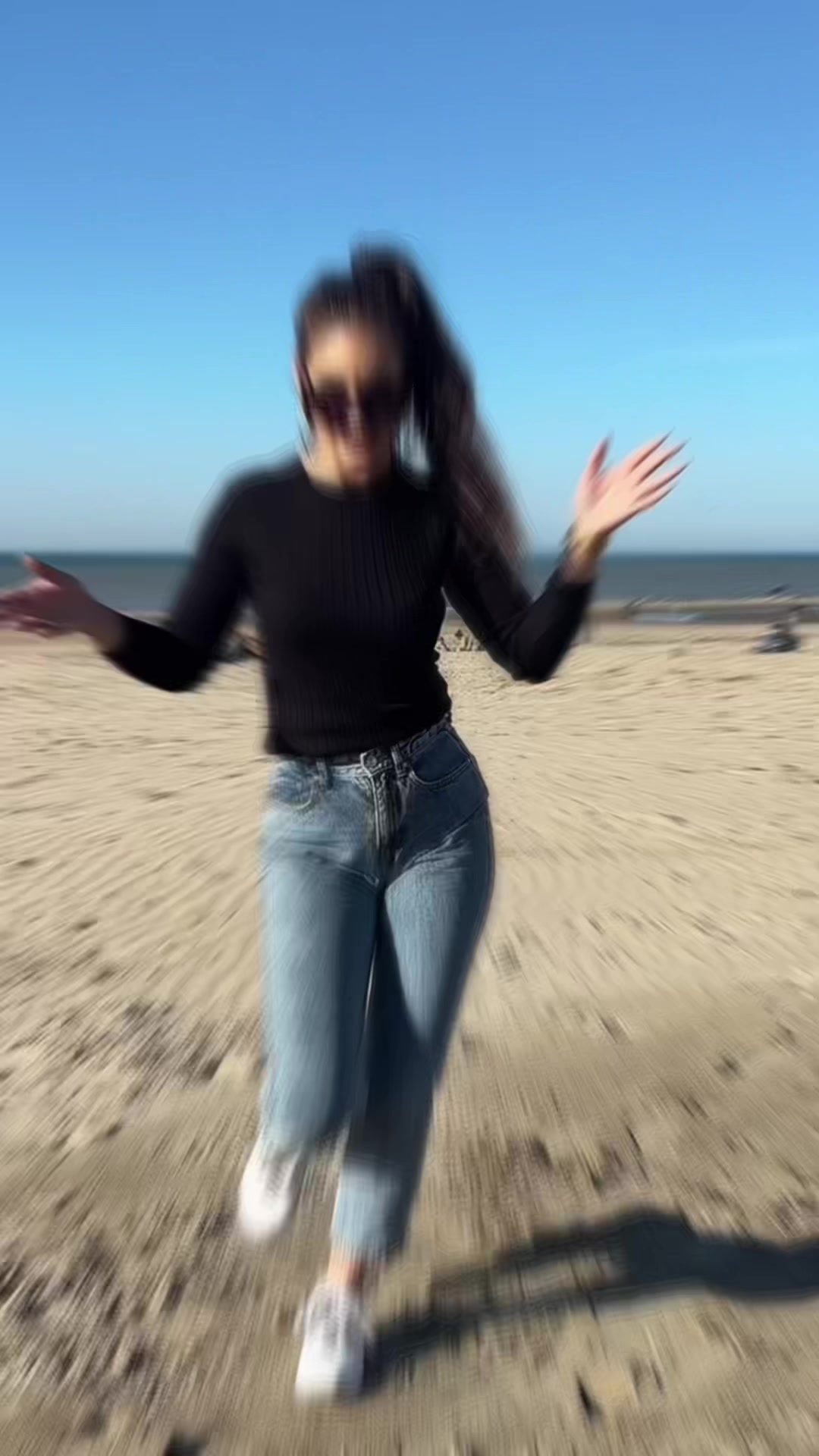 @hejkarooollcia