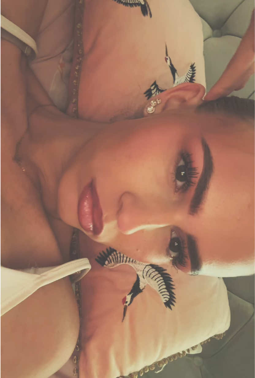 @🌟𝑜𝓁𝒾𝓋𝒾𝒶𝑔𝒾𝒷𝒷