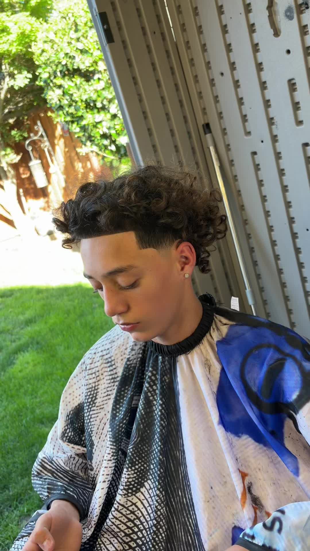 @209_adrienblendz