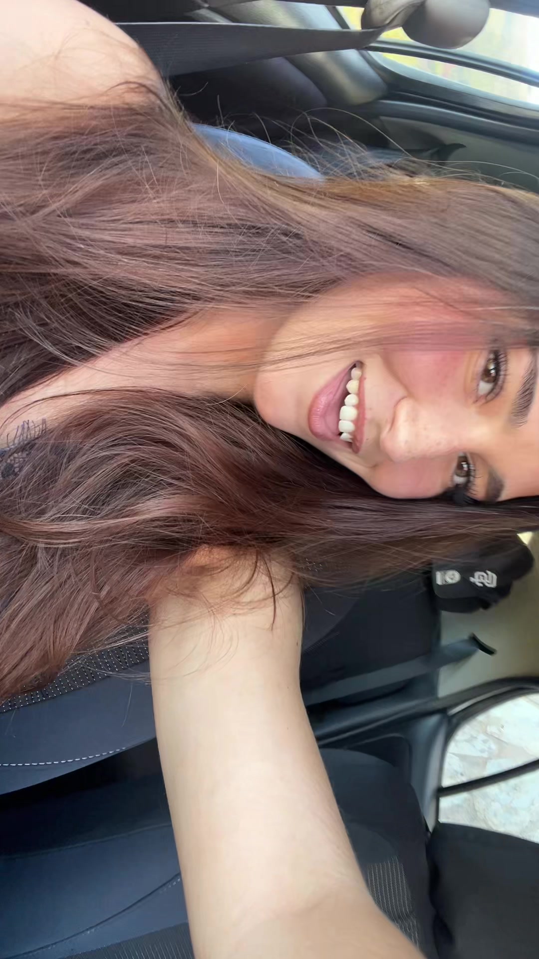 @𝓢𝓪𝓻𝓪𝓭𝓸𝓷𝓲𝔃🌸
