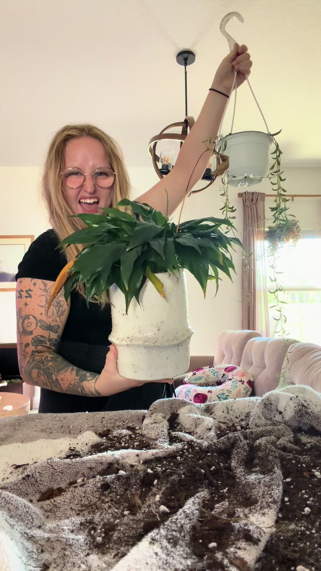 @Livvy | SAHM | LIFESTYLE