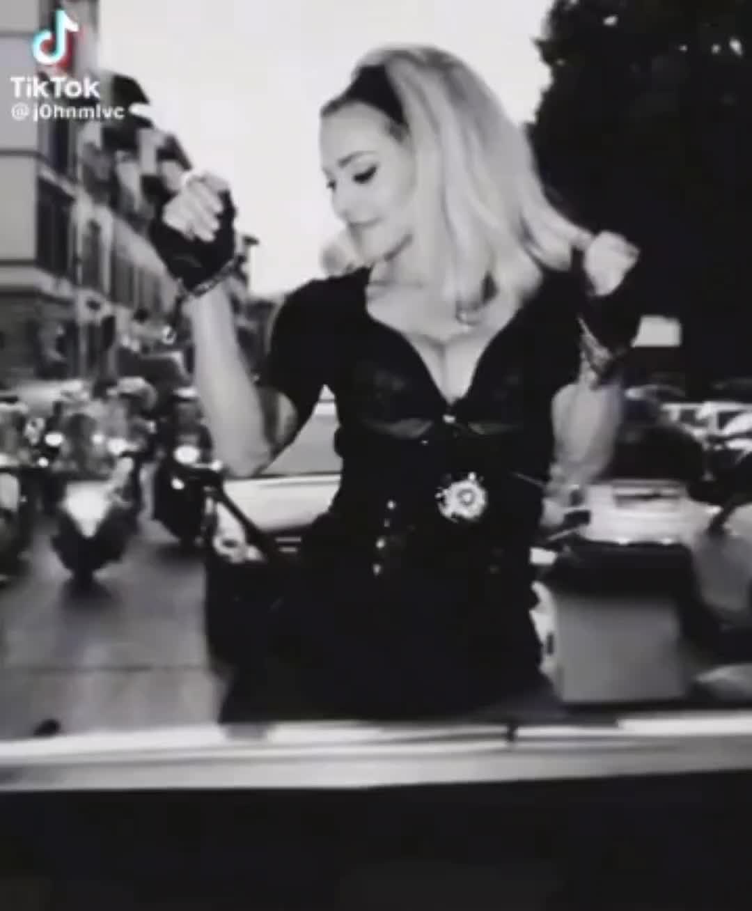 @Rebel Heart 💚🌬️🤫🫙