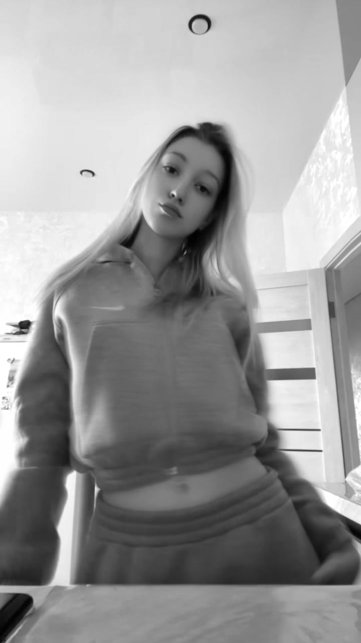 @Angel🫀