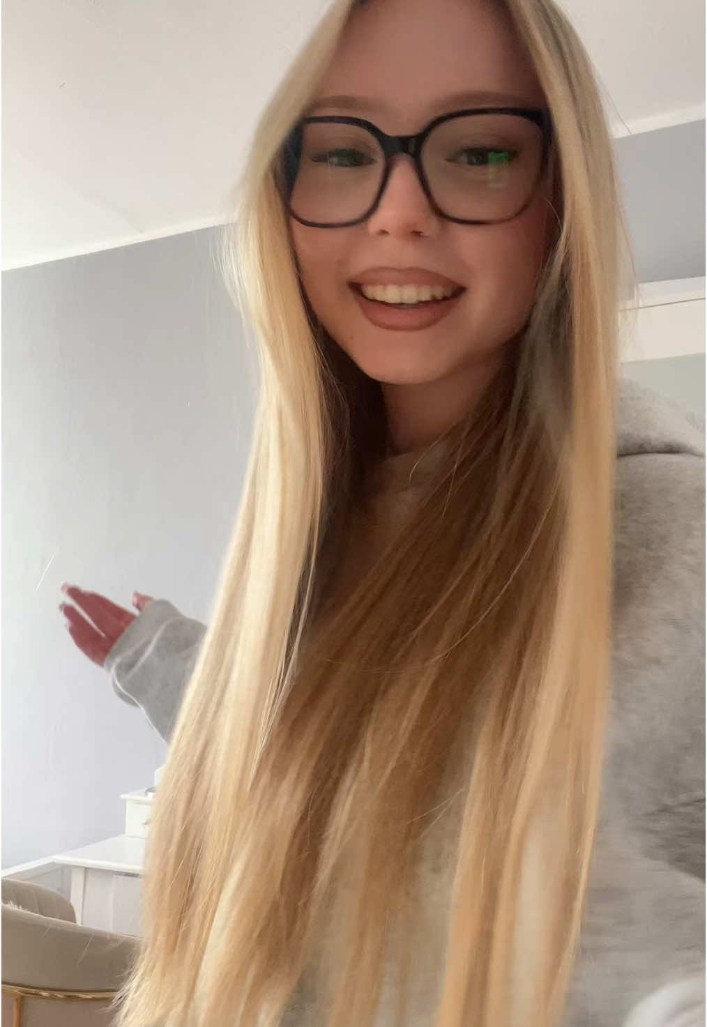 @ameliaᥫ᭡