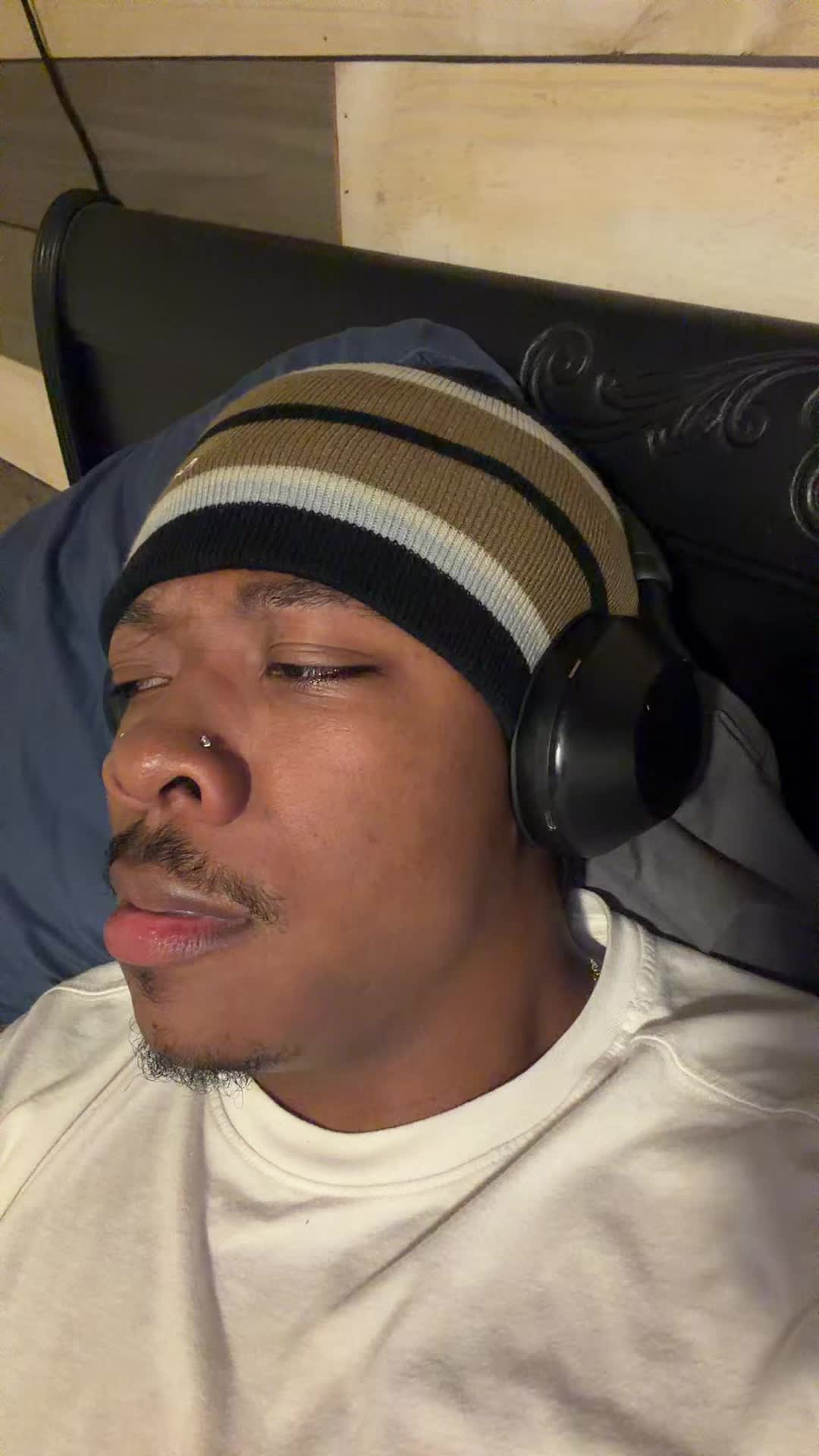 @AIRRONIE