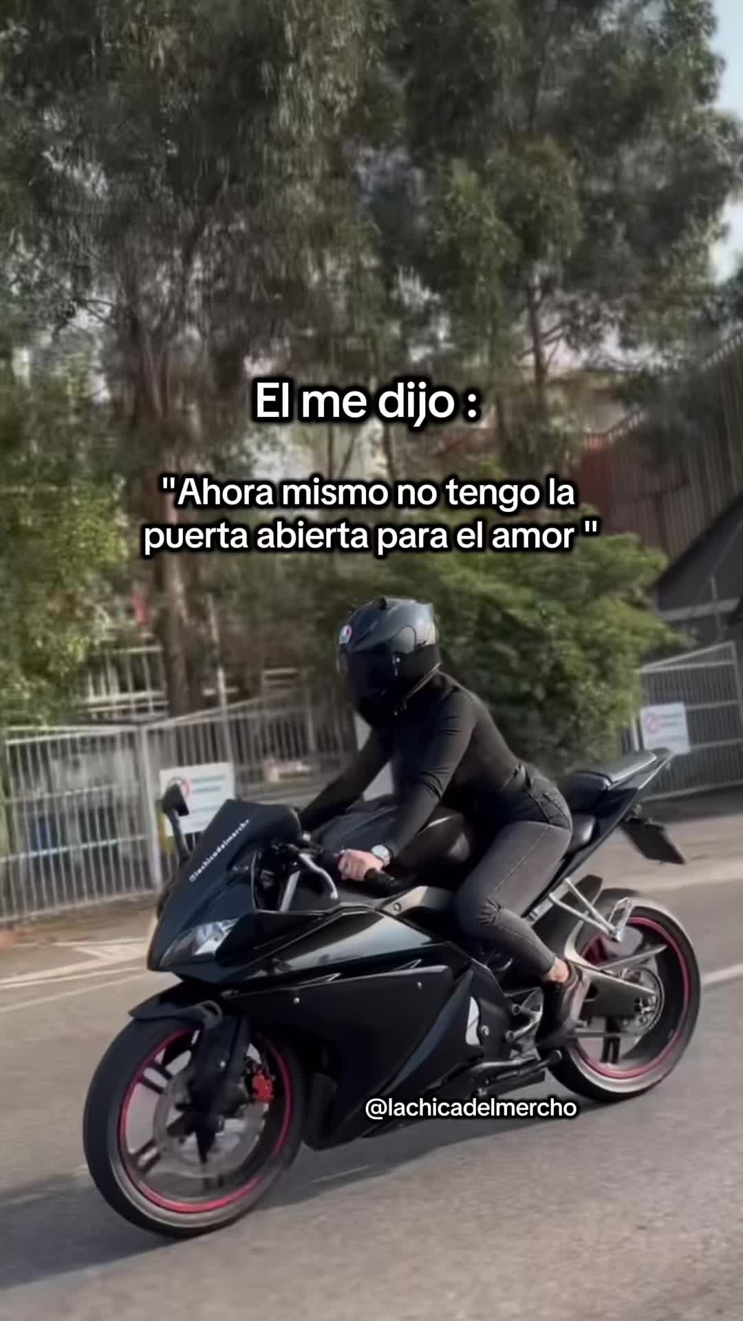@La chica del  mercho