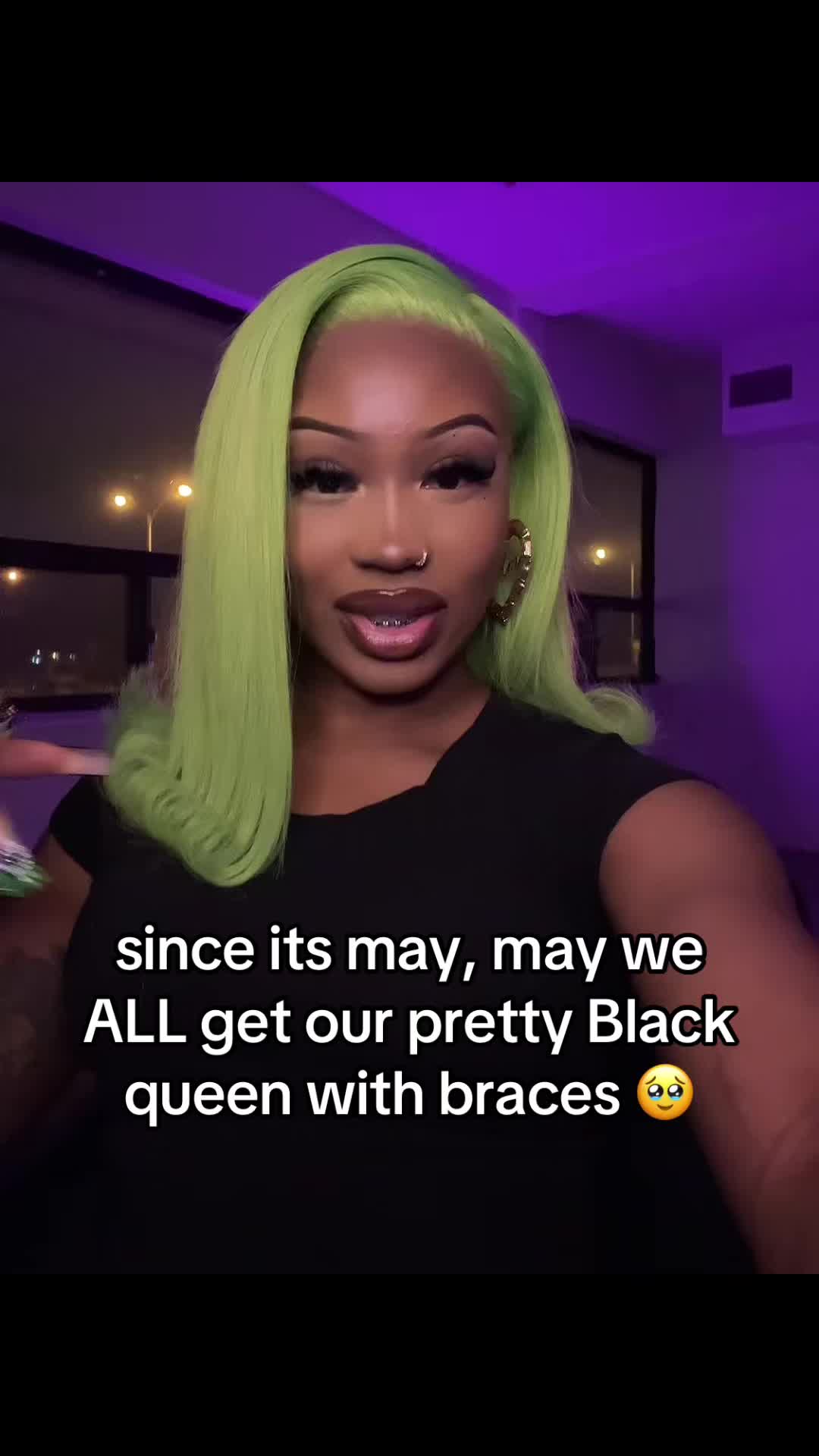 @HOODIE44