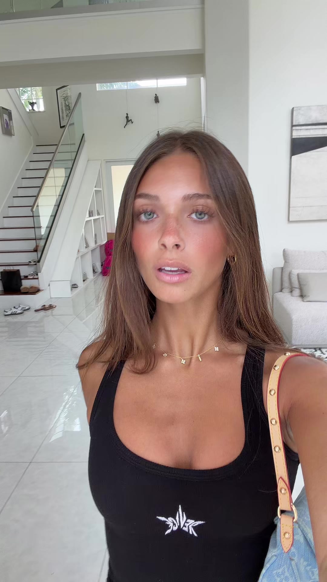 @sophiaegozi