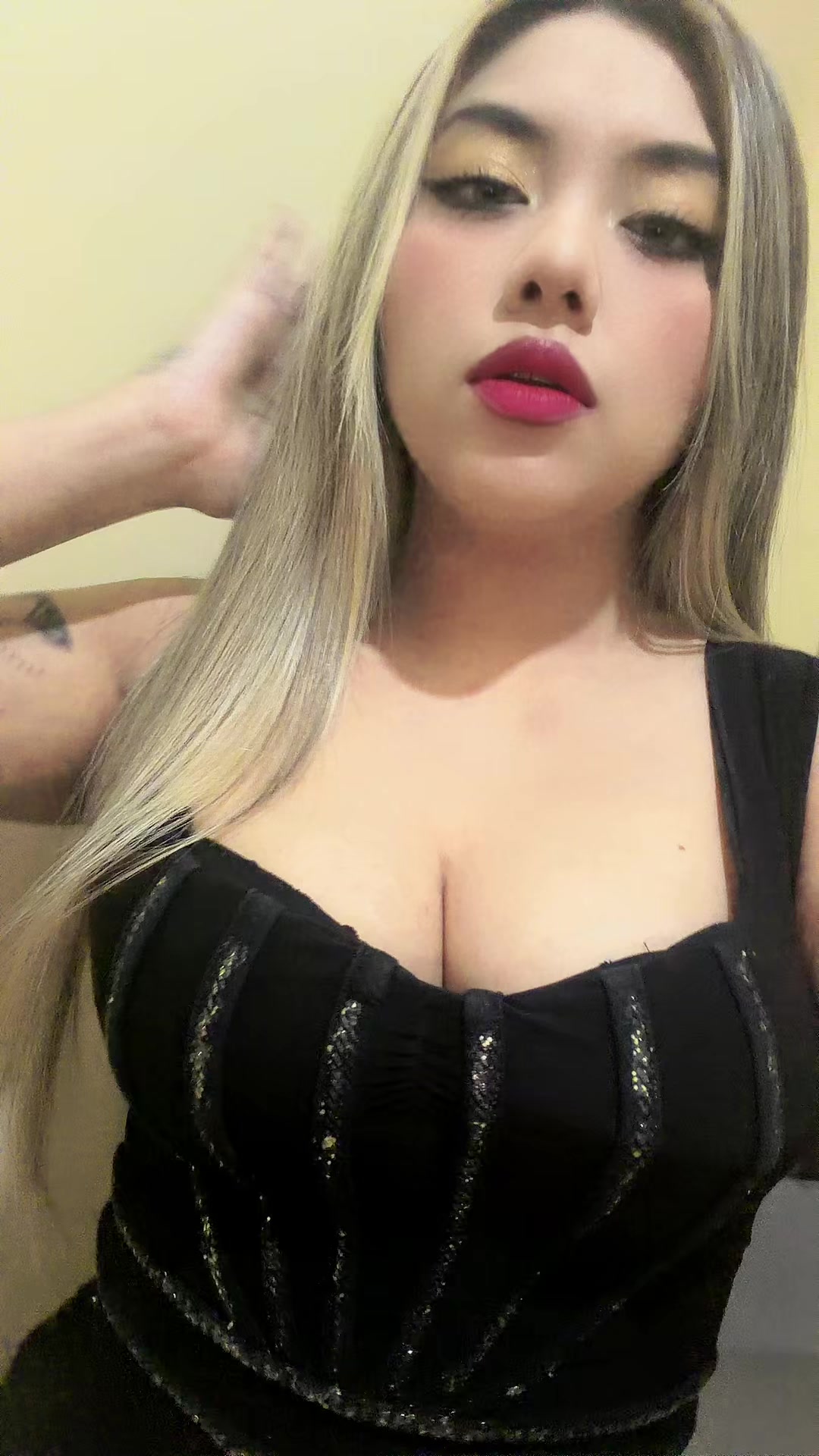 @🔥RENATITA❤️