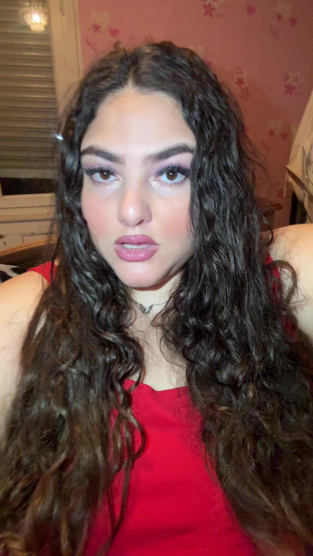 @🌹𝒇𝒍𝒐𝒘𝒆𝒓𝒓𝒆𝒅🌹