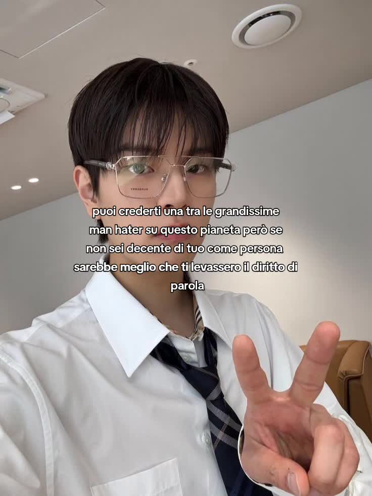 @𝓪𝓶𝓮𝓵𝓲𝓪☆🦖