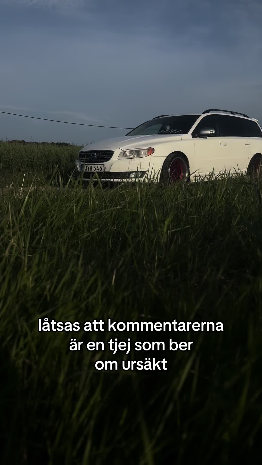 @bollar i din mun
