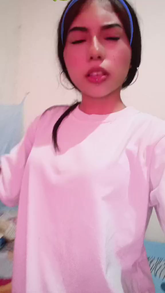 @𝓛𝓪 𝓥𝓪𝓵𝓮𝓬𝓲𝓽𝓪 🍓.