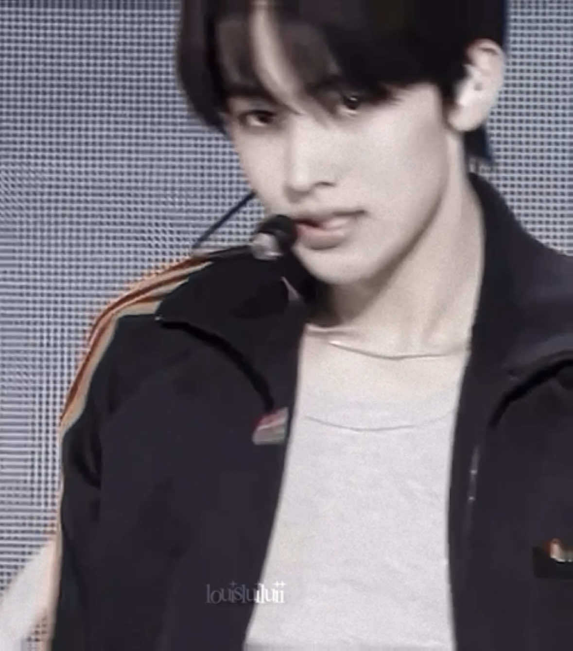 @๐
๐๐๐๐๐
๐๐๐
๐๐๐โ