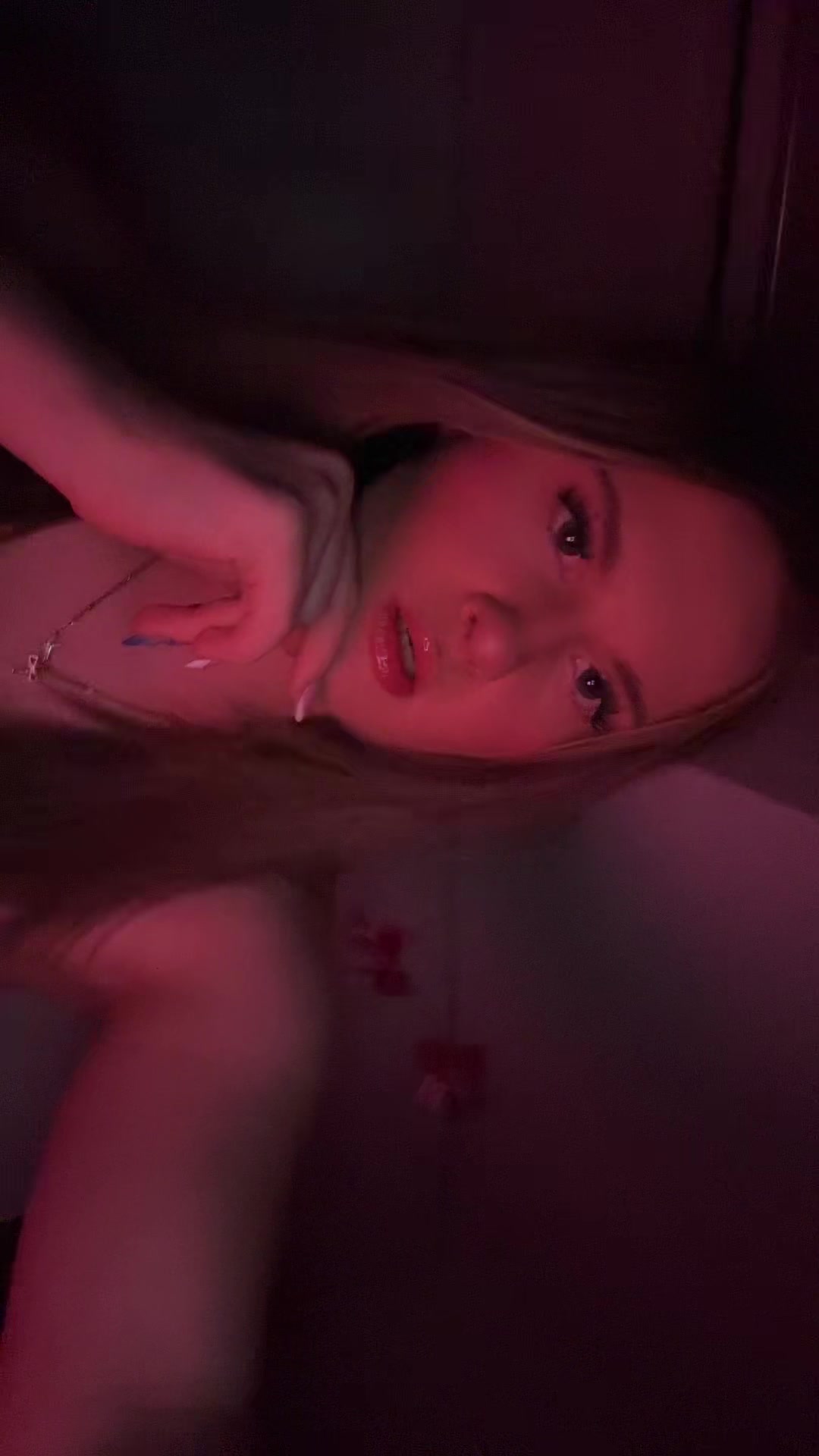 @Kayah🤍🫰