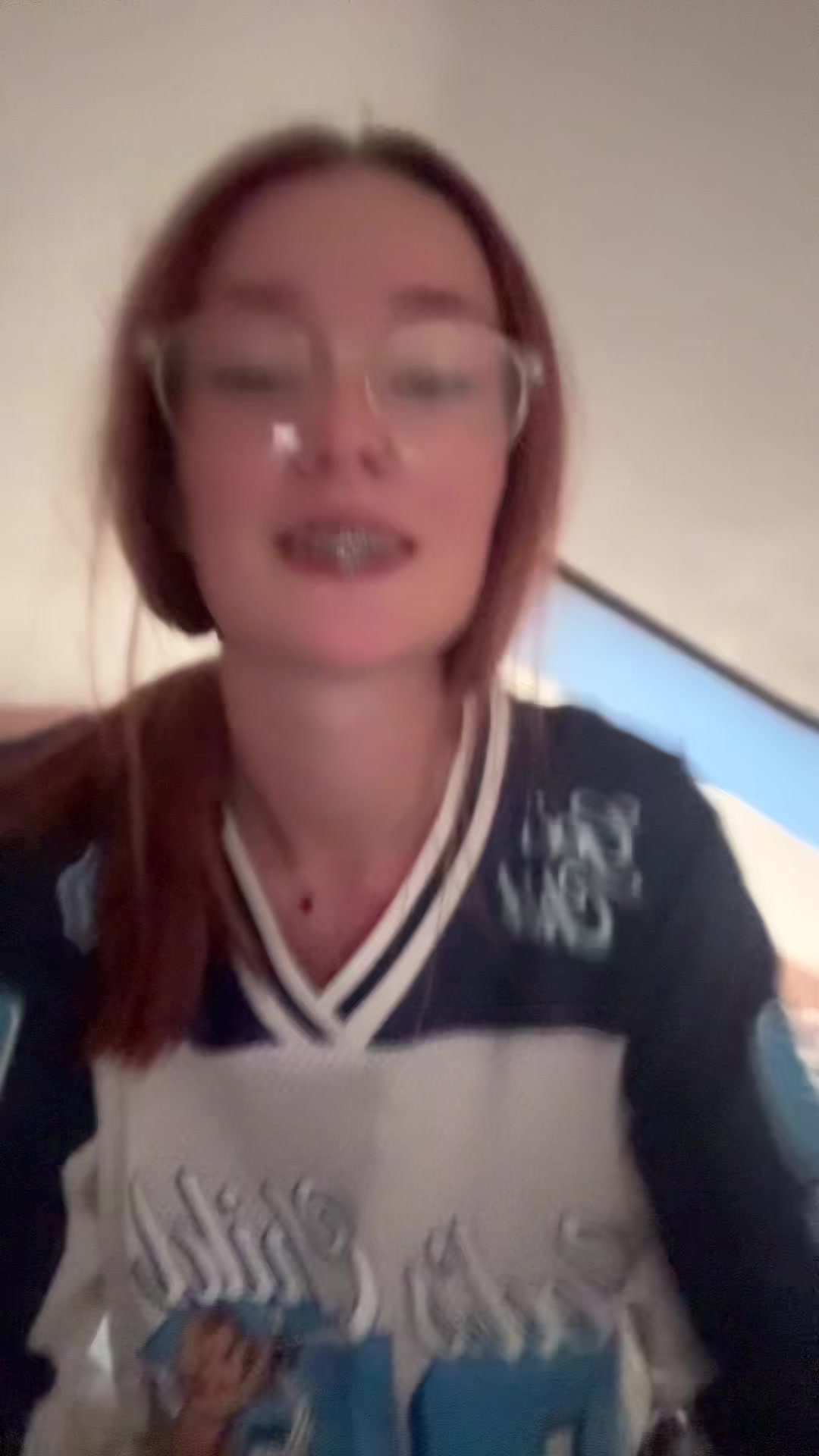 @Liv