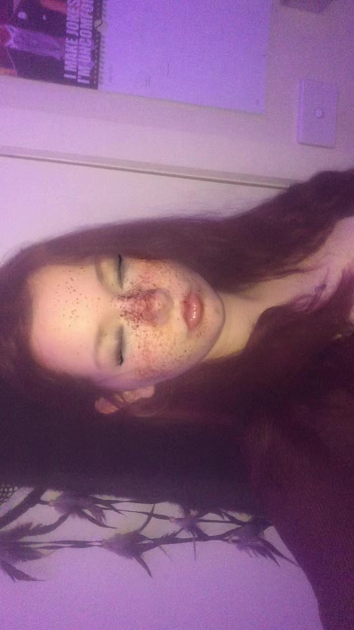@𝐶𝑟𝑦𝑠𝑡𝑎𝑙🥀🖤