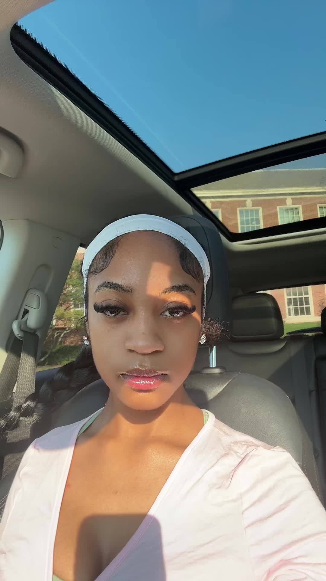 @minajsomyrah