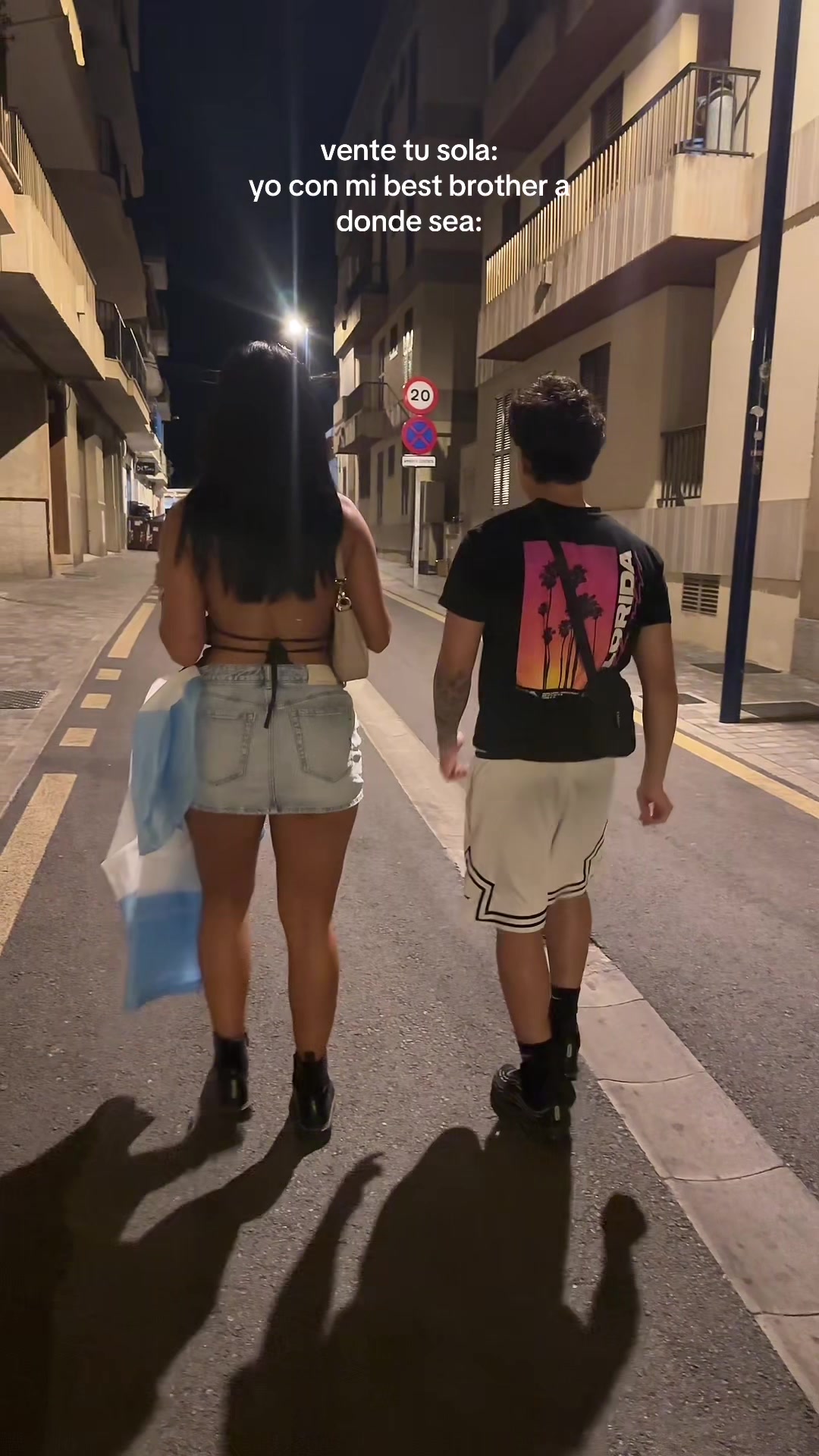 @liilibm2