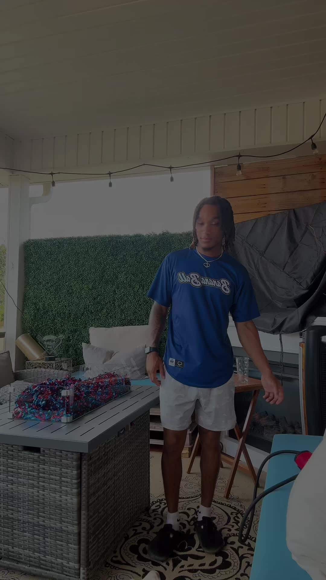 @thekhiholiday