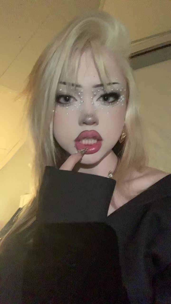 @Leah