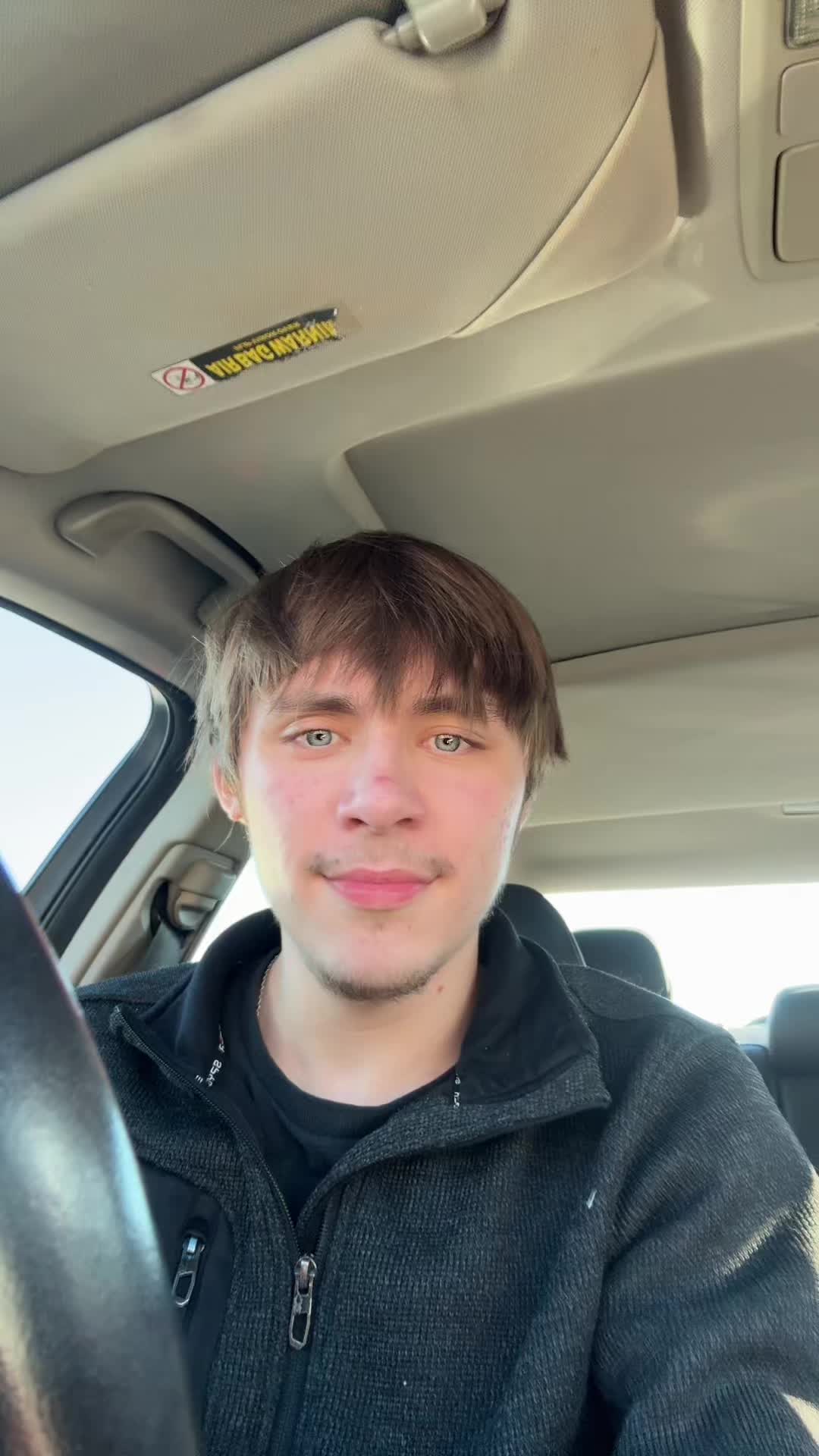@iLoveEatinfRawCigarettes