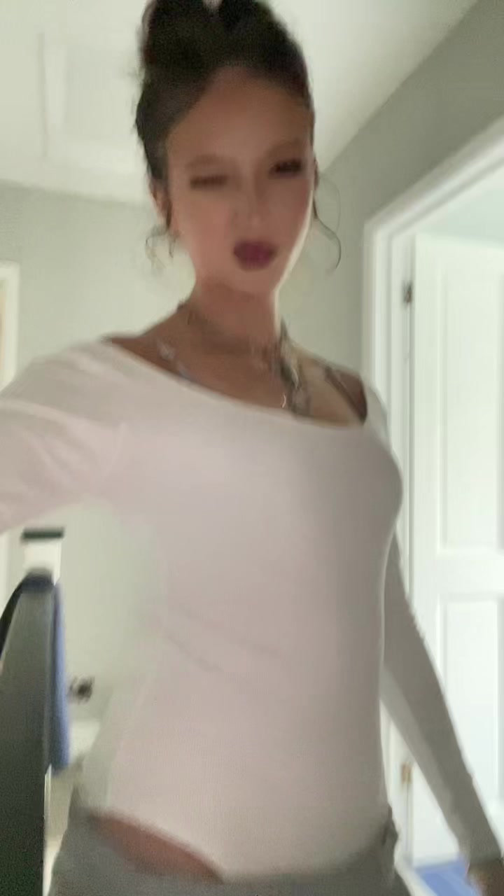 @⚜️